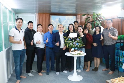 Chúc mừng sinh nhật Sếp Nguyễn Xuân Thủy