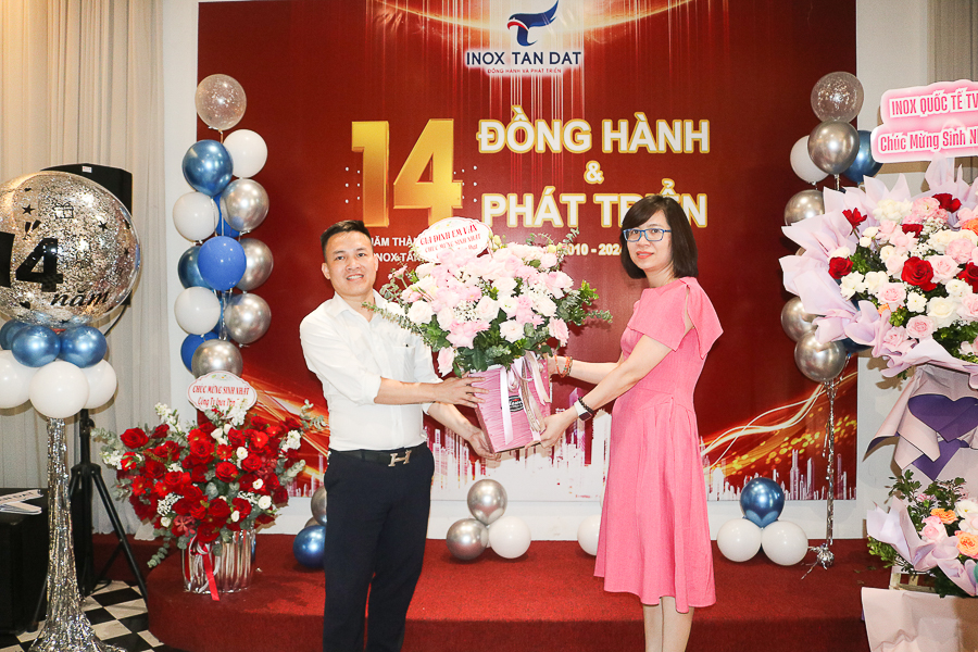 sinh nhat 14 nam inox Tan Dat (3)